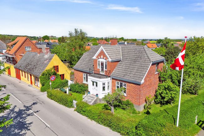 Nordby Hovedgade 10, 8305 Samsø